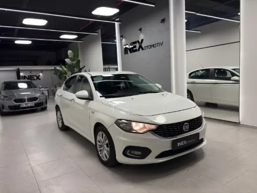 Fiat/EGEA 1.6 M-JET EASY SEDAN