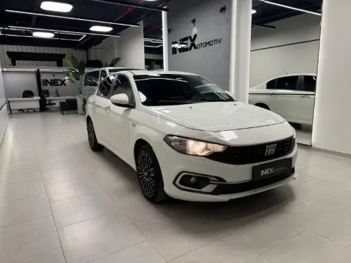 EGEA 1.6 M-JET EASY PLUS SEDAN