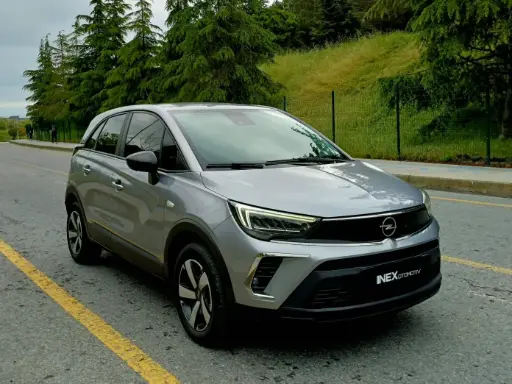 CROSSLAND 1,2T ESSENTİAL