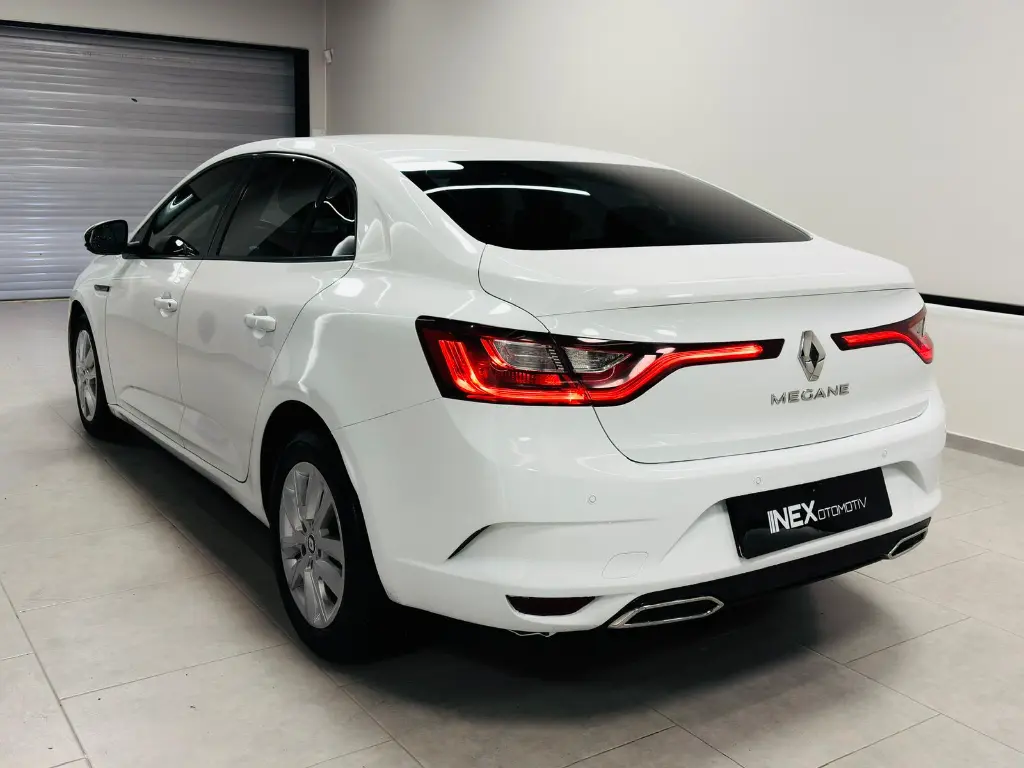 WhatsApp Image 2026-02-17 at 11.20.57 (5).webp