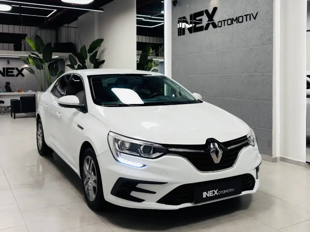 MEGANE 1.3TCE JOY SEDAN